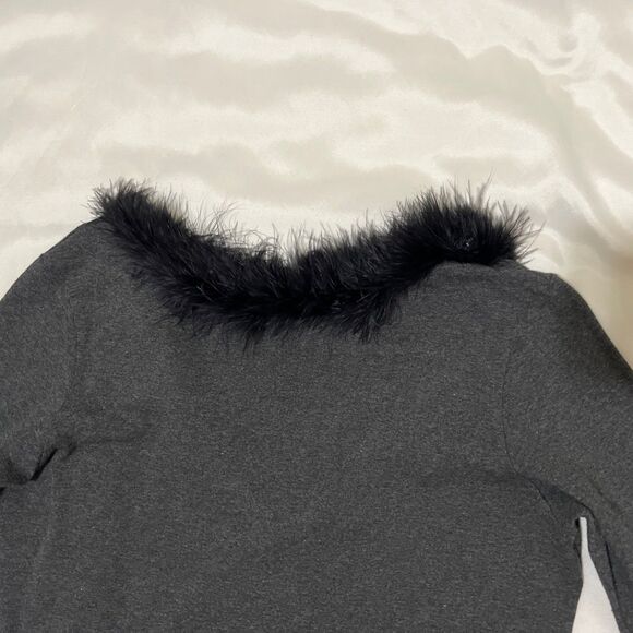 VTG USA 80s Black Feather V Neckline Gray Top Shirt Blouse Stretch 3/4 Sleeves - Picture 11 of 11